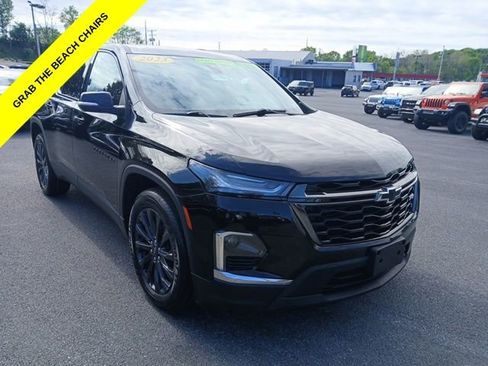 Used 2023 Chevrolet Traverse RS AWD/4WD image 7