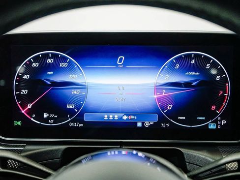 Used 2025 Mercedes-Benz C 300 Sedan image 25