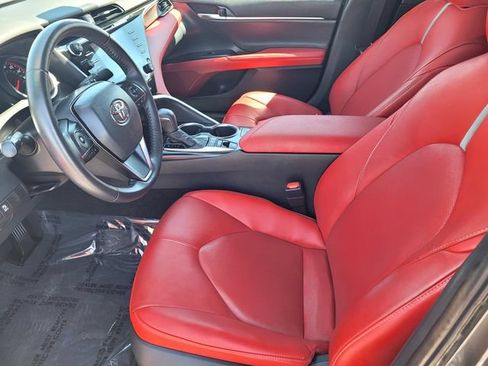 Used 2020 Toyota Camry XSE FWD image 16