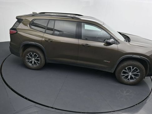 Used 2025 GMC Acadia AT4 AWD/4WD image 17