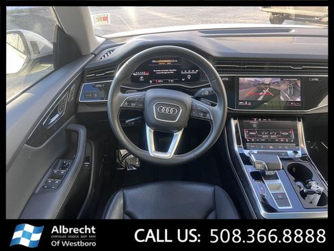 Used 2023 Audi Q8 Premium Plus w/ Premium Plus Package image 25