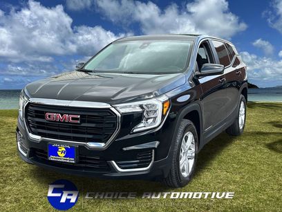 Used 2024 GMC Terrain SLE w/ LPO, Floor Liner Package