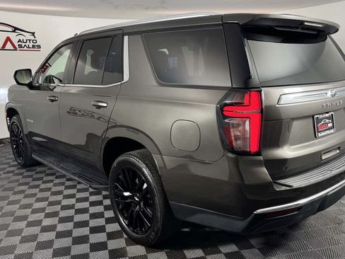 Used 2021 Chevrolet Tahoe LT w/ Rear Media and Nav Package AWD/4WD image 4