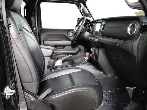 Used 2022 Jeep Wrangler Unlimited Rubicon 4xe w/ Steel Bumper Group image 13