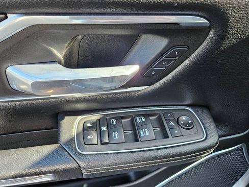 Used 2022 RAM 1500 Laramie w/ Sport Appearance Package AWD/4WD image 21