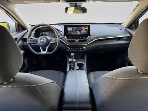 Used 2025 Nissan Altima 2.5 SV w/ SV Special Edition Package FWD image 18