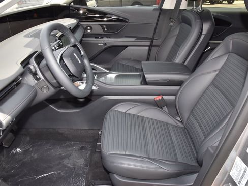 New 2026 Lincoln Nautilus Reserve image 20