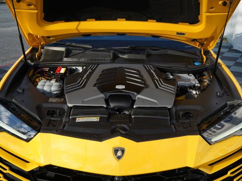 Used 2020 Lamborghini Urus AWD/4WD image 79