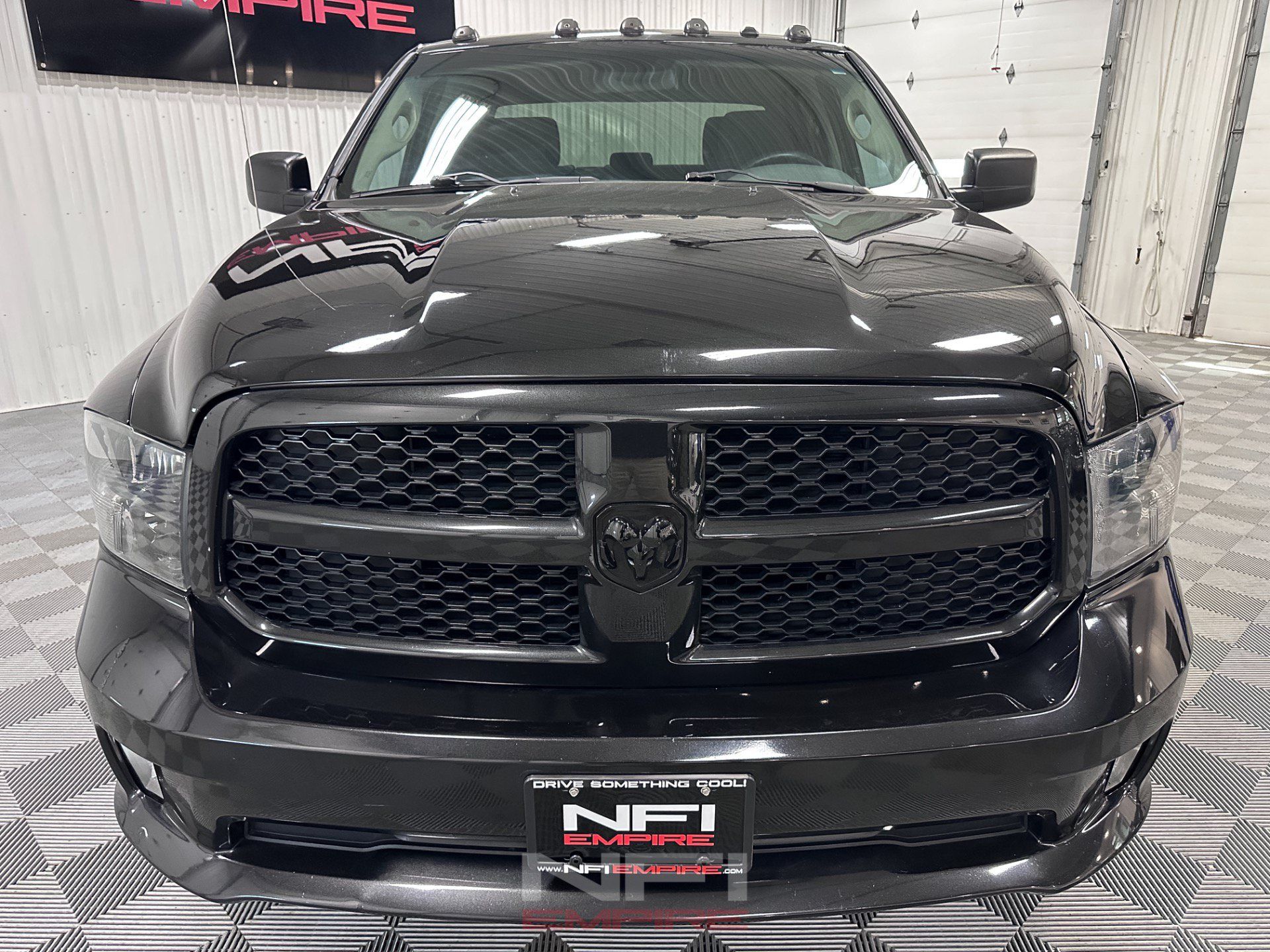 Used 2016 RAM 1500 Express w/ Black Ram 1500 Express Group AWD/4WD image 4