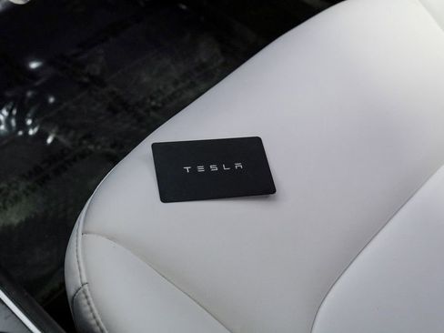 Used 2018 Tesla Model 3 Performance image 59