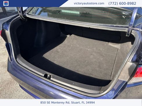 Used 2020 Toyota Corolla LE image 9