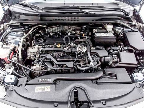Used 2024 Toyota Corolla LE FWD image 39