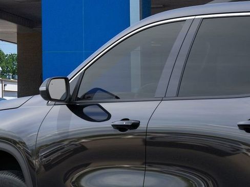 New 2026 Chevrolet Traverse LT image 12