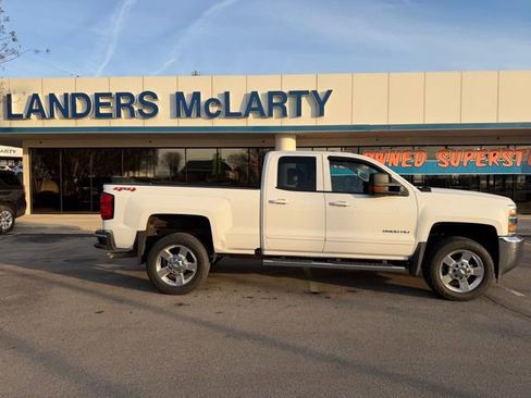 Used 2019 Chevrolet Silverado 2500 LT image 3