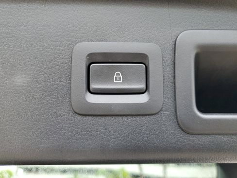 Used 2023 MAZDA CX-30 AWD 2.5 S w/ Preferred Package image 15