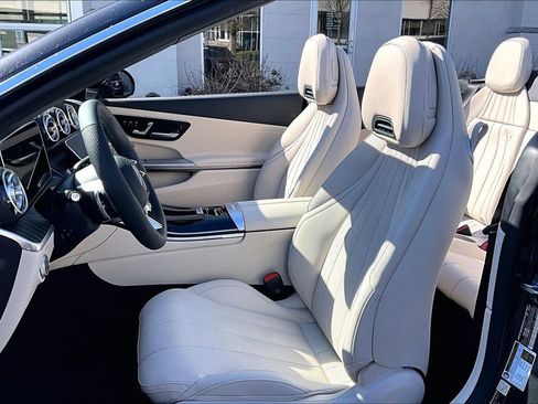 New 2026 Mercedes-Benz CLE 300 4MATIC Cabriolet image 9