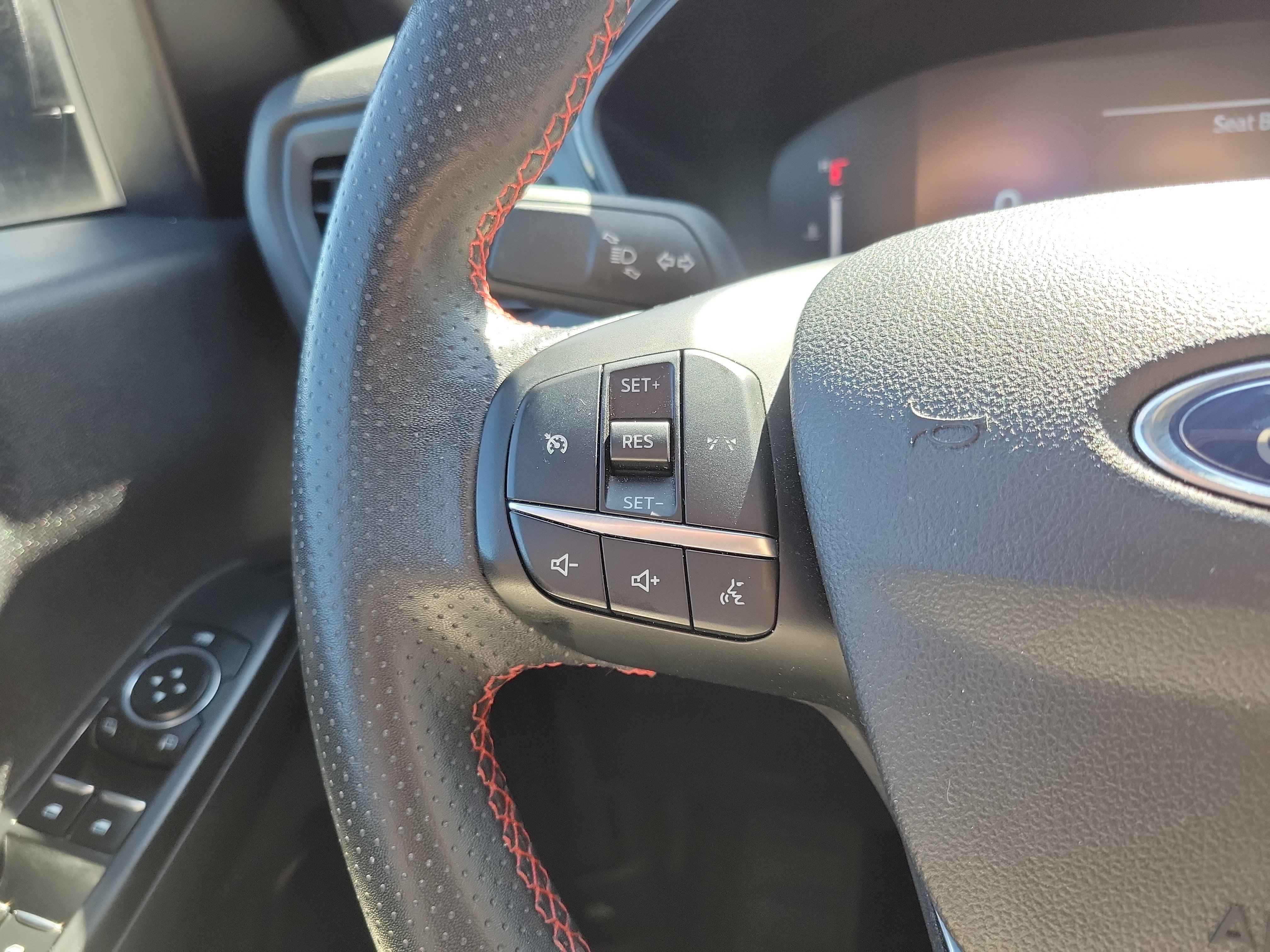 Used 2024 Ford Escape ST-Line FWD image 23