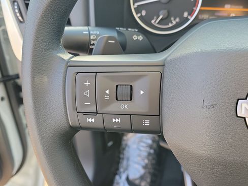 Certified 2025 Nissan Rogue S image 25