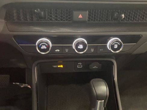 Used 2025 Honda CR-V LX image 37