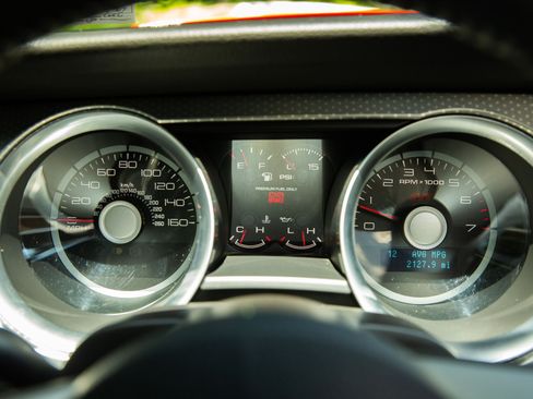 Used 2012 Ford Mustang Shelby GT500 RWD image 43