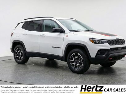 Used 2025 Jeep Compass Trailhawk