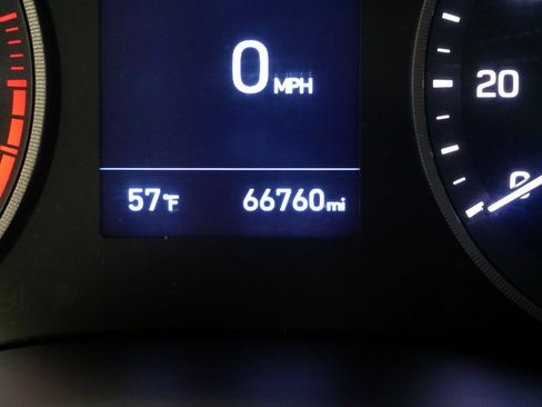Used 2020 Hyundai Tucson Value image 32