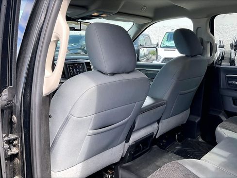 Used 2019 RAM 1500 Big Horn AWD/4WD image 12