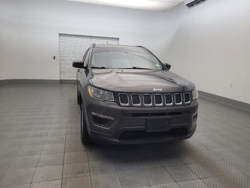 Used 2018 Jeep Compass Sport w/ Tech Group AWD/4WD image 14