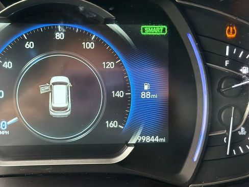 Used 2020 Hyundai Santa Fe SEL w/ Convenience Package image 12