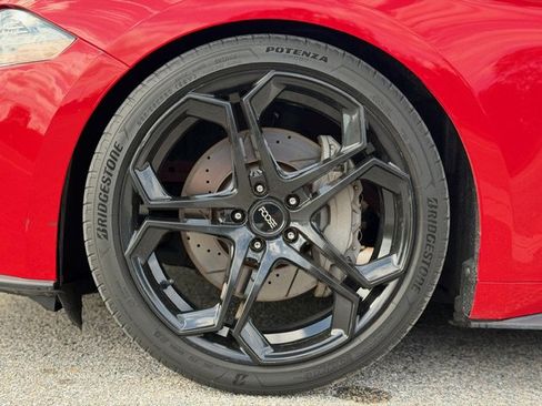 Used 2020 Ford Mustang GT Premium w/ Equipment Group 401A image 9