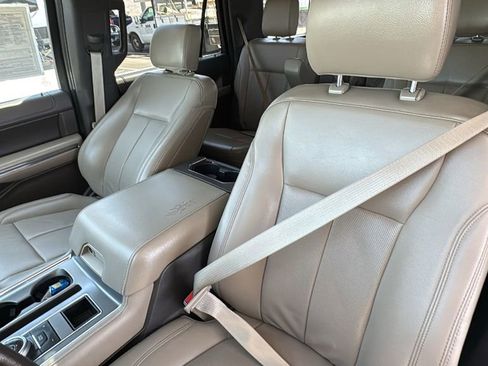 Certified 2020 Ford Expedition XLT w/ Equipment Group 202A RWD image 22