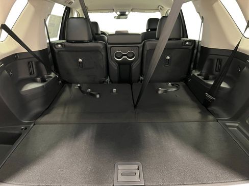 New 2025 Honda Pilot EX-L image 34