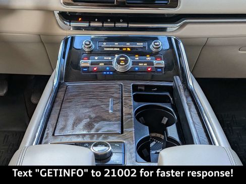 Used 2018 Lincoln Navigator Reserve w/ Technology Package AWD/4WD image 20