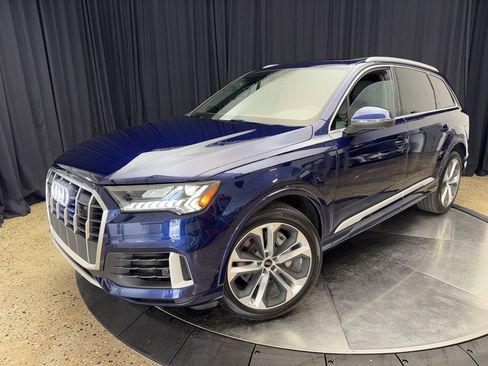 Used 2023 Audi Q7 3.0T Premium Plus w/ Premium Plus Package AWD/4WD image 2