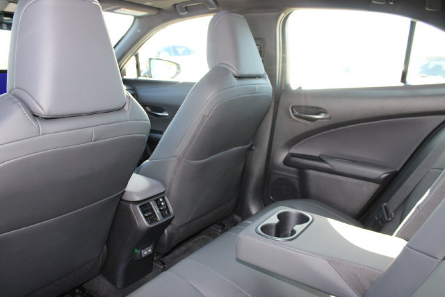 Certified 2024 Lexus UX 250h FWD image 9