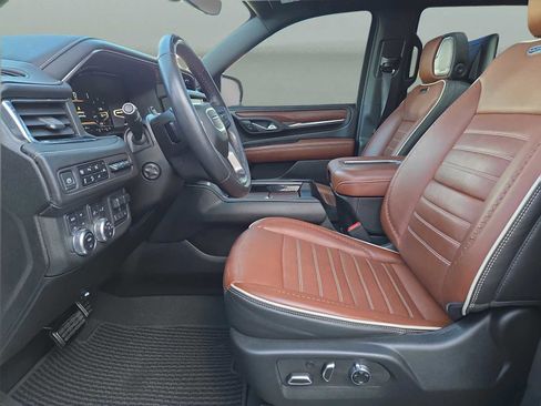 Used 2023 GMC Yukon Denali Ultimate image 24