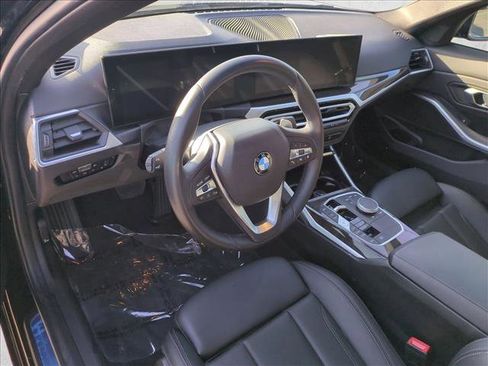 Used 2023 BMW 330i Sedan w/ Convenience Package RWD image 10