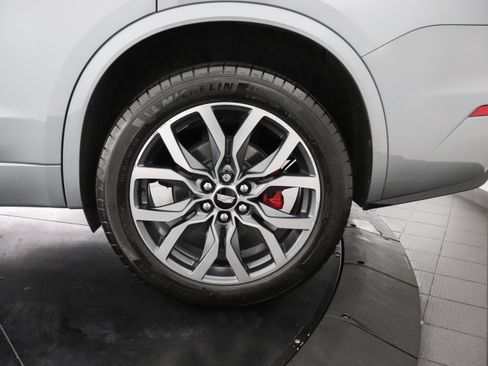 Used 2023 Cadillac XT6 Sport AWD/4WD image 11