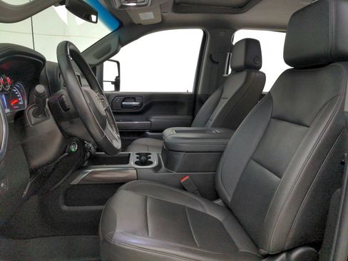 Used 2022 Chevrolet Silverado 2500 LTZ w/ LTZ Plus Package AWD/4WD image 14