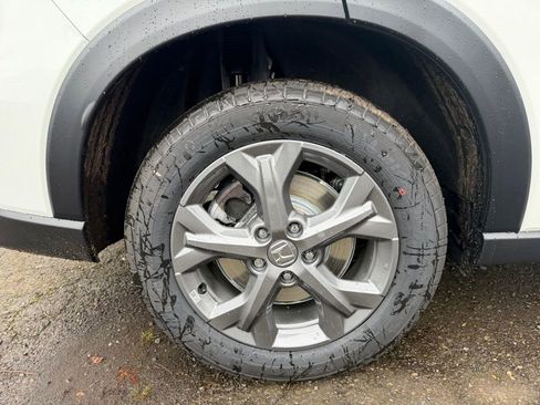 New 2026 Honda HR-V LX image 9