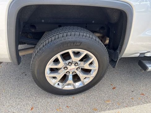 Used 2018 GMC Sierra 1500 SLT w/ SLT Premium Package image 8