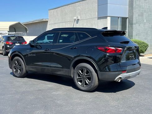 Used 2020 Chevrolet Blazer LT FWD image 2
