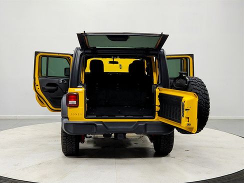 Used 2021 Jeep Wrangler Unlimited Sport image 14