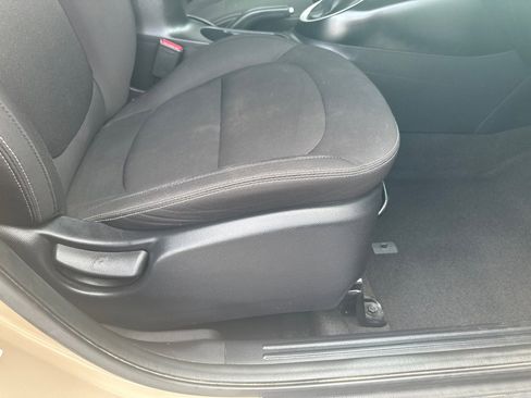 Used 2016 Kia Soul image 11