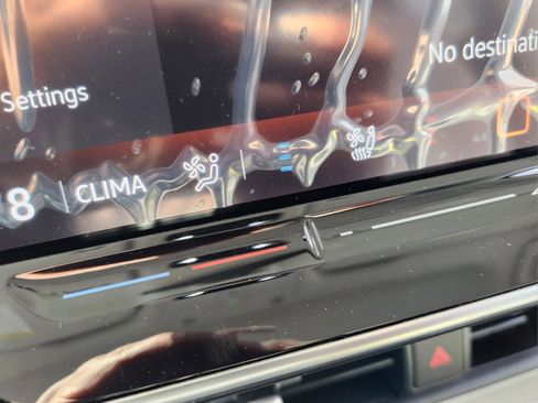 New 2025 Volkswagen ID. Buzz Pro S Plus image 28