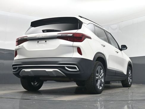 Used 2023 Kia Seltos S image 42