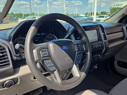 Used 2021 Ford F250 XLT AWD/4WD image 16