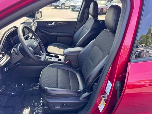 Used 2024 Ford Escape ST-Line w/ Tech Pack #1 image 20