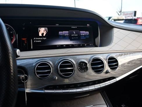 Used 2017 Mercedes-Benz S 63 AMG 4MATIC Sedan w/ Warmth & Comfort Package image 31