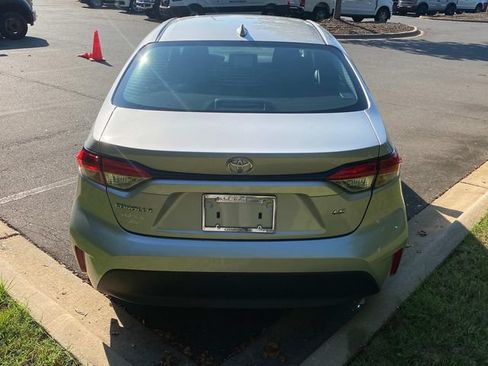 Used 2024 Toyota Corolla LE FWD image 30